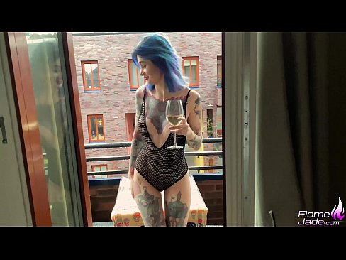 ❤️ Ragazza tremenda che succhia con un gulp e scopa appassionatamente sotto il cielo aperto Fottutaal it.assistirhentai.ru ❌❤